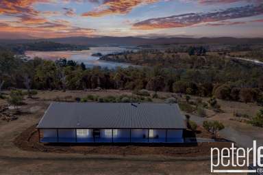 Farm For Sale - TAS - Deviot - 7275 - Breath Taking Panoramic Views of the Tamar  (Image 2)