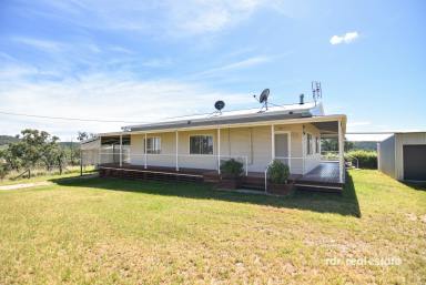 Farm For Sale - NSW - Inverell - 2360 - A RECIPE FOR RELAXATION  (Image 2)