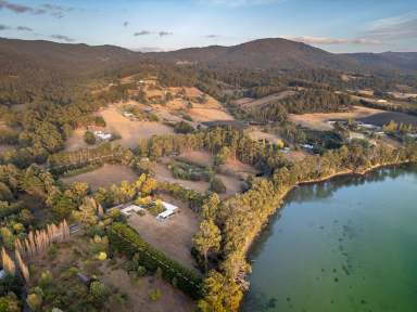 Farm For Sale - TAS - Birchs Bay - 7162 - 'Bonnie Doon' – private retreat a statement in timeless design  (Image 2)