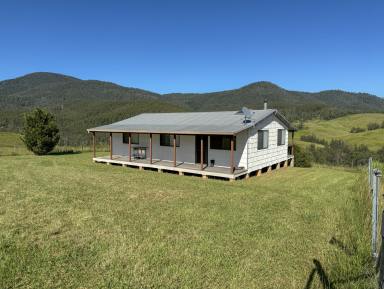 Farm For Sale - NSW - Caffreys Flat - 2424 - **Exclusive Rural Retreat with Endless Potential**  (Image 2)