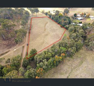 Farm For Sale - QLD - Cainbable - 4285 - 6 acres of land with creek frontage - a beautiful site for a new home or weekender.  (Image 2)