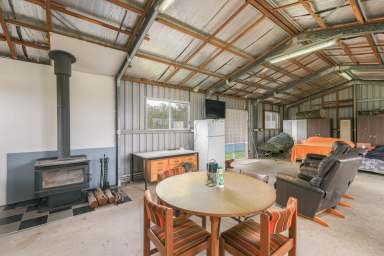 Farm For Sale - QLD - Dangore - 4610 - 1,385 acres - Cattle, Timber & Accomodation  (Image 2)