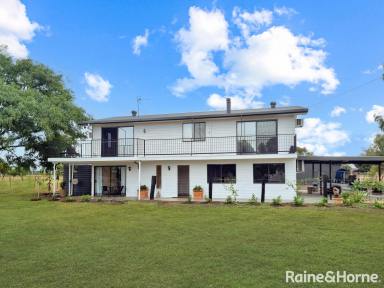 Farm For Sale - QLD - Dalby - 4405 - Recently Renovated From Top to Bottom!  (Image 2)