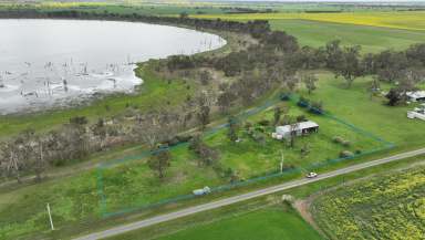 Farm For Sale - VIC - Clear Lake - 3409 - Beautiful Lifestyle Block With Huge Shed  (Image 2)