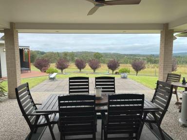 Farm For Sale - QLD - Kyoomba - 4380 - Everyone wants to live here - So will you!  (Image 2)