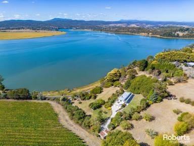 Farm For Sale - TAS - Rosevears - 7277 - Just Look at that View!!  (Image 2)