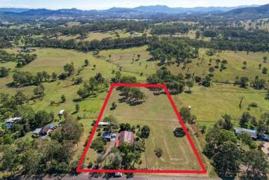 Farm Sold - NSW - Wingham - 2429 - Neat as a pin | 5 acres in town  (Image 2)