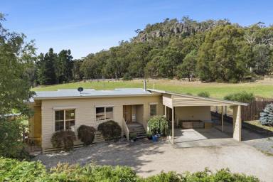 Farm For Sale - VIC - Newham - 3442 - Artful eco-friendly living amidst majestic Hanging Rock views  (Image 2)