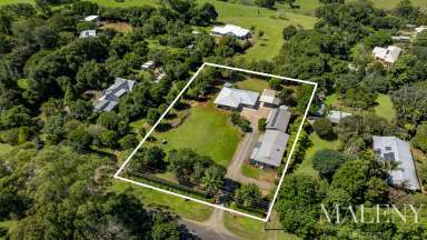 Farm For Sale - QLD - Maleny - 4552 - Dual Living: 2 Homes on Fully Useable Flat Acre!  (Image 2)