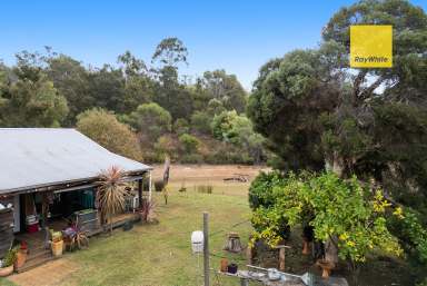 Farm For Sale - WA - Nannup - 6275 - Acreage with Marron Ponds in private location!  (Image 2)