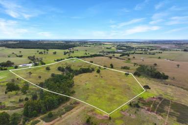 Farm For Sale - VIC - Swan Reach - 3903 - Sustainability & Comfort Co-Exist Here On 40 Acres.  (Image 2)