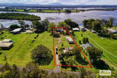 Farm For Sale - NSW - Mitchells Island - 2430 - MID COAST WATERFRONT LAND AT MANNING POINT  (Image 2)