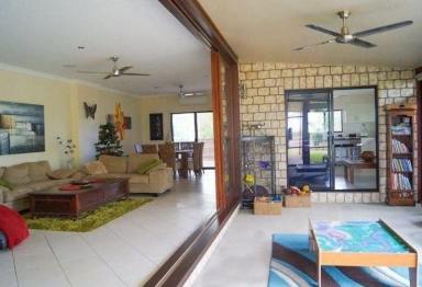 Farm For Sale - QLD - Townsville City - 4810 - LIFESTYLE PROPERTY OF 25 ACRES WITH 5 BEDROOM HOME + EASY TO RUN BUSINESS + POSSIBLE FURTHER DEVELOPMENT (STCA)  (Image 2)