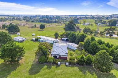 Farm For Sale - VIC - Snake Valley - 3351 - Country serenity......  (Image 2)
