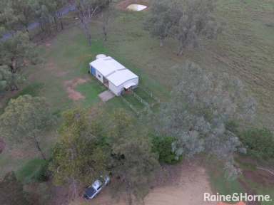 Farm For Sale - NSW - Quirindi - 2343 - EXTRAORDINARY HOME AMONGST THE GUM TREES  (Image 2)