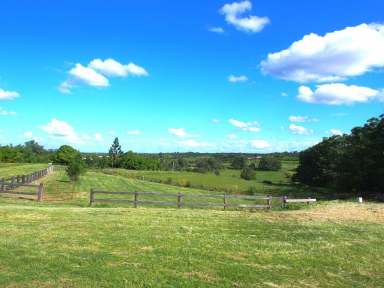 Farm For Sale - QLD - Doolbi - 4660 - WHAT ABOUT THIS ONE!  (Image 2)