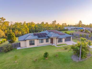 Farm For Sale - QLD - Tamaree - 4570 - A Home For Relaxing And Entertaining  (Image 2)