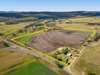 Farm Auction - QLD - Forest Springs - 4362 - "Forest Spring's Hidden Gem"  (Image 2)