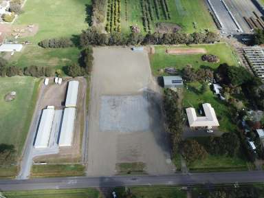 Farm For Sale - VIC - Hamilton - 3300 - Industrial Block  (Image 2)