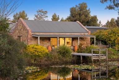 Farm Sold - VIC - Mandurang - 3551 - Prestigious Property with Extraordinary Amenities  (Image 2)