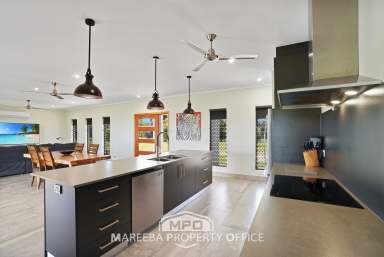 Farm Sold - QLD - Mareeba - 4880 - MODERN, STYLISH ENTERTAINER ON ACREAGE  (Image 2)