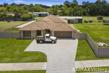 Farm Sold - QLD - Burpengary East - 4505 - MASSIVE HOME FOR THE WHOLE FAMILY TO ENJOY!!! DON'T MISS THIS ONE  (Image 2)