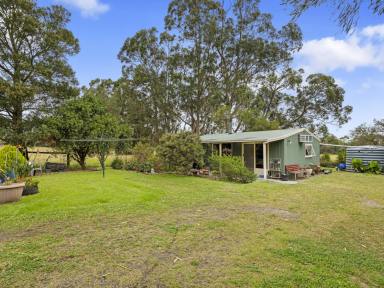 Farm For Sale - VIC - Stony Creek - 3957 - "STONY HOLLOWS" - the perfect weekender!  (Image 2)