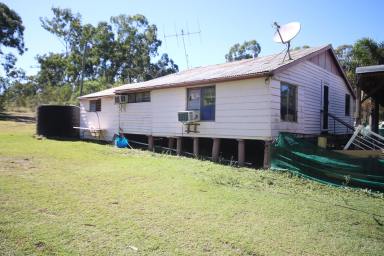 Farm For Sale - QLD - Mundubbera - 4626 - Home Among The Gumtrees  (Image 2)