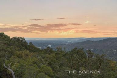 Farm For Sale - WA - Gooseberry Hill - 6076 - Award Winning Eco-Friendly Design With Stunning 180 Degree Valley Views  (Image 2)