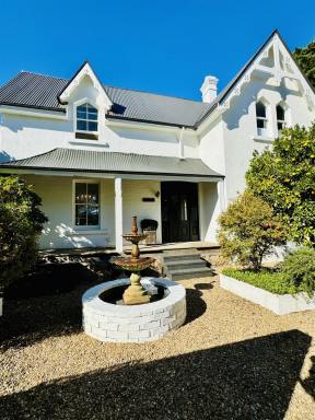 Farm For Sale - NSW - Braidwood - 2622 - DELORAINE  - Luxury Country Estate  (Image 2)