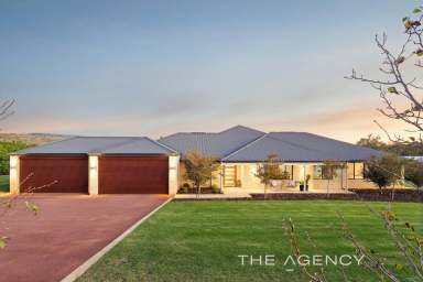 Farm Sold - WA - Jane Brook - 6056 - Impressive Family Package in Superb Location  (Image 2)