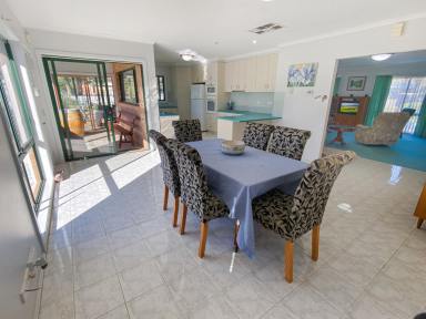 Farm For Sale - NSW - Darlington Point - 2706 - AMAZING HOME WITH SHEDDING  (Image 2)