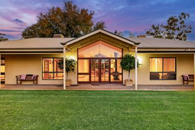 Farm For Sale - VIC - Iraak - 3494 - Experience the Perfect Blend of Country Charm and Modern Elegance  (Image 2)