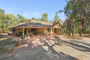 Farm For Sale - WA - Gosnells - 6110 - Subdivision Approval till 2026  (Image 2)