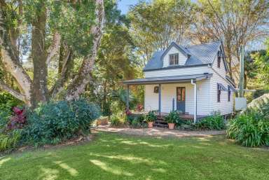 Farm For Sale - QLD - Maleny - 4552 - SANDFORD HOUSE Circa 1920's  (Image 2)