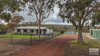 Farm For Sale - WA - Bakers Hill - 6562 - Charming 3 Bedroom Home on 10.75 Acres in Bakers Hill - Perfect for Family and Farm Life!  (Image 2)