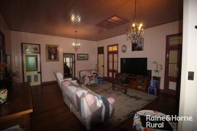 Farm For Sale - QLD - Kingaroy - 4610 - Large Colonial on 22 Acres  (Image 2)