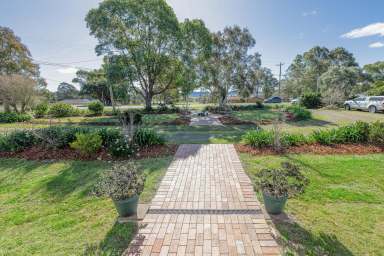 Farm Sold - NSW - Windella - 2320 - STUNNING ACREAGE LIVING  (Image 2)