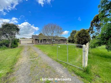 Farm For Sale - VIC - Alberton West - 3971 - Peaceful Living with Rural Views  (Image 2)