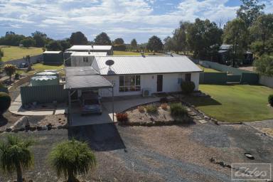 Farm For Sale - QLD - Laidley Heights - 4341 - Neat As A Pin ... Walk Right In!  (Image 2)