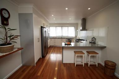 Farm For Sale - NSW - Inverell - 2360 - Town and Country Living At its Best  (Image 2)