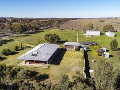 Farm For Sale - SA - Padthaway - 5271 - The Ideal Rural Lifestyle  (Image 2)