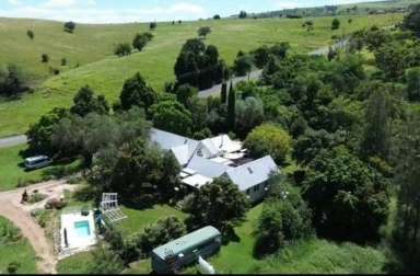 Farm For Sale - QLD - Milford - 4310 - Historic rural property with horse paddocks and guest cabins  (Image 2)