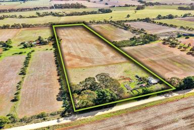 Farm For Sale - SA - Riverton - 5412 - Offers Closed  (Image 2)