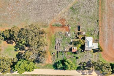 Farm For Sale - SA - Riverton - 5412 - Offers Closed  (Image 2)