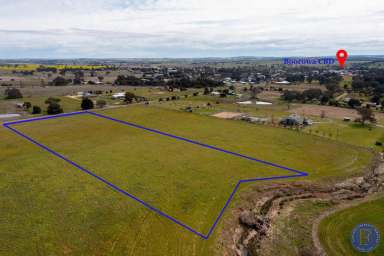 Farm For Sale - NSW - Boorowa - 2586 - Space to Build or Develop- Well Located  (Image 2)