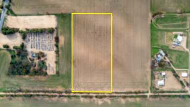 Farm For Sale - SA - Port Broughton - 5522 - Exceptional 10-Acre Rural Allotment with Sea Views in Port Broughton  (Image 2)