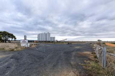 Farm Expressions of Interest - VIC - Warracknabeal - 3393 - GRAIN PACKING FACILITY - WARRACKNABEAL  (Image 2)