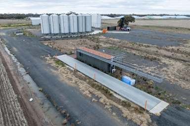 Farm Expressions of Interest - VIC - Warracknabeal - 3393 - GRAIN PACKING FACILITY - WARRACKNABEAL  (Image 2)