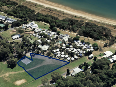 Farm For Sale - QLD - Bucasia - 4750 - ENDLESS POSSIBILITIES FOR DEVELOPMENT IN THE NORTHEN BEACHES  (Image 2)